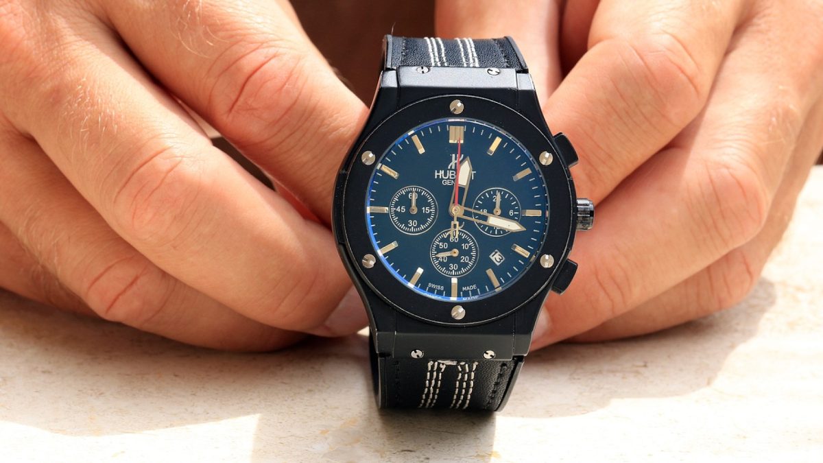 Montre homme : ce que les tendances 2025 disent de votre style